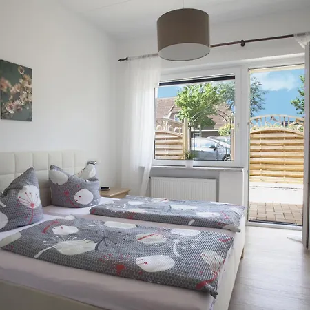 Apartment Ostseetraum Whg 1 *